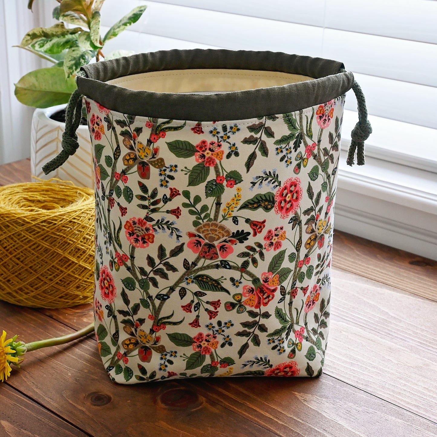 Gracie Drawstring Project Bag