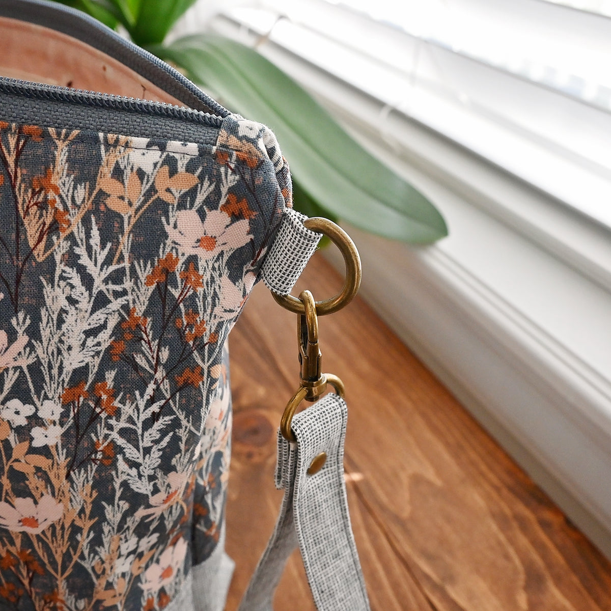 Weekend Wildflowers Zippered Project Bag in Grey