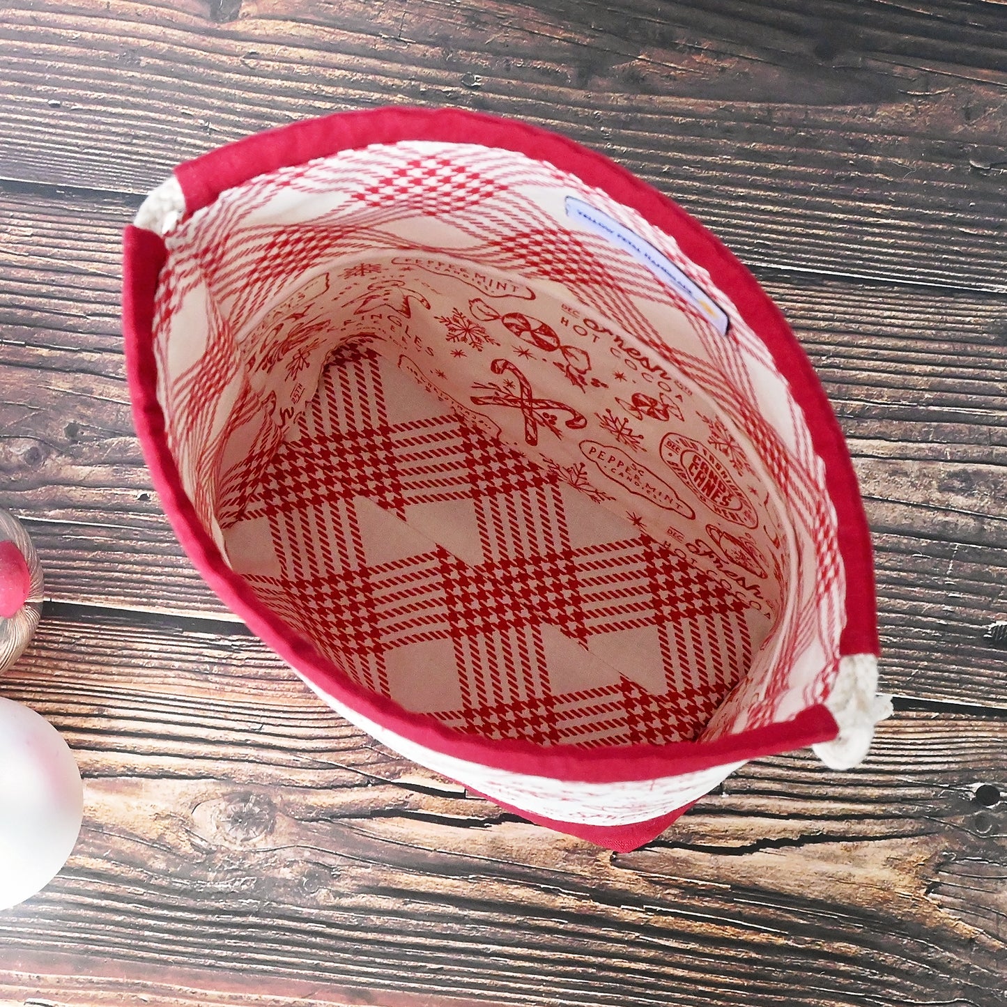 Merry Little Christmas Drawstring Bag in Cotton and Linen