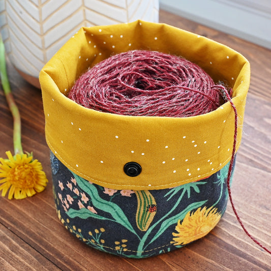 Camont Yarn Cozy - Medium