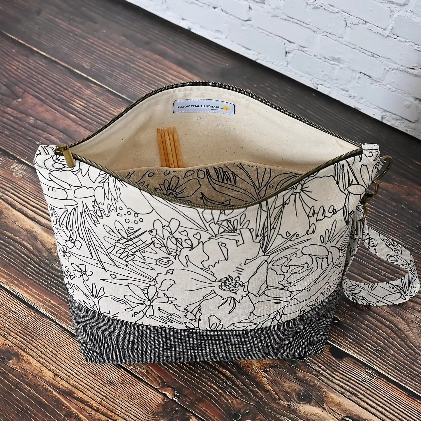 Linen Line Art Canvas Project Bag with Pockets