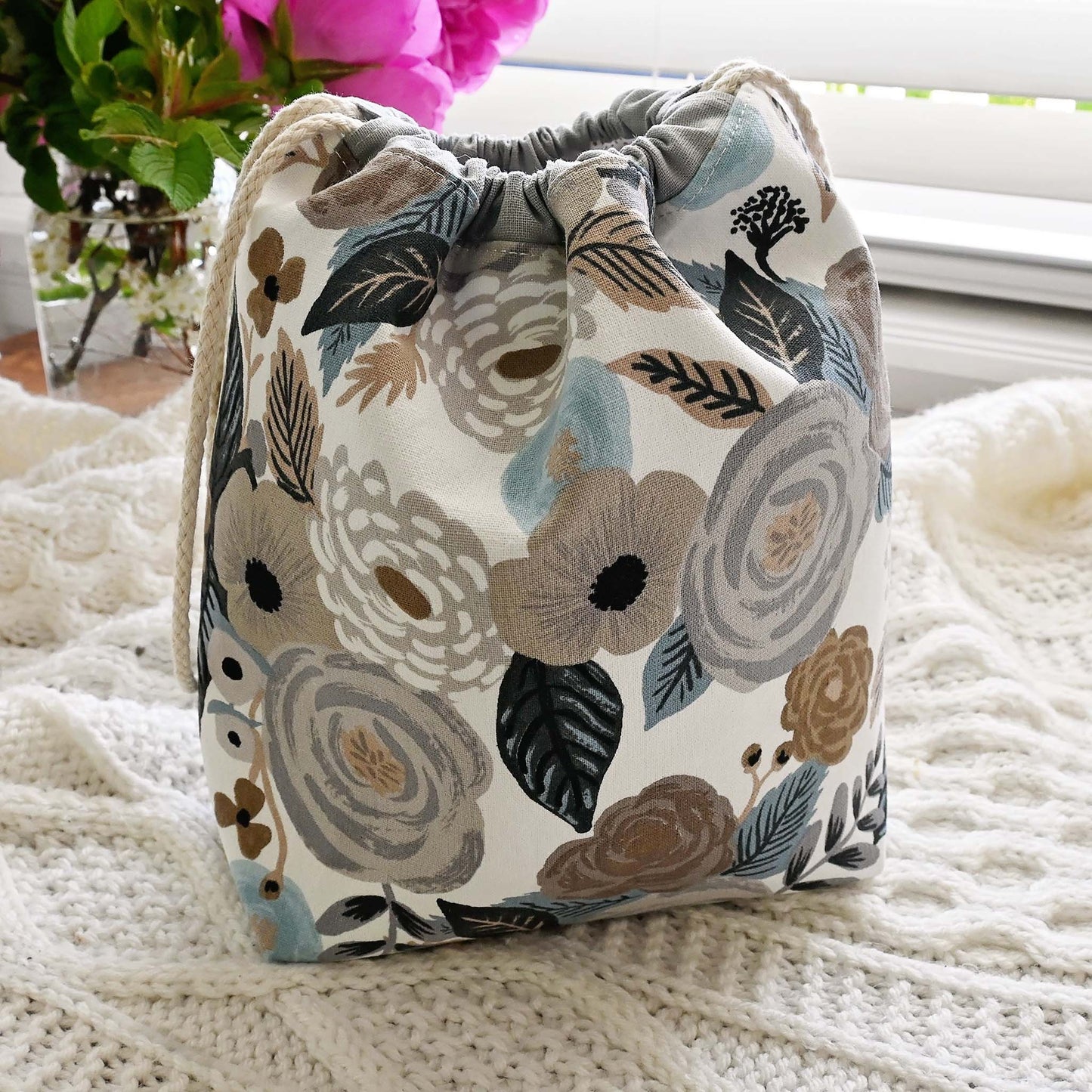 Canvas Drawstring Project Bag in Juliet Rose