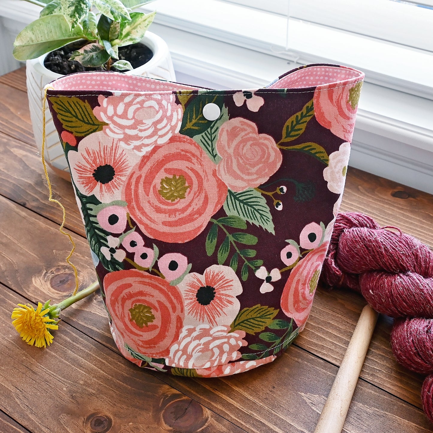 Juliet Rose Yarn Cozy - Large