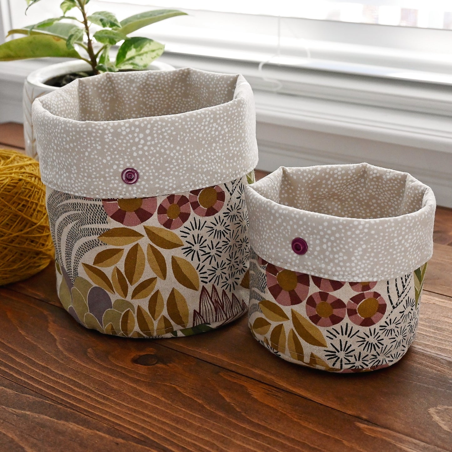 Bloom Yarn Cozy - Small
