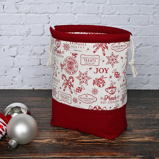 Merry Little Christmas Drawstring Bag in Cotton and Linen