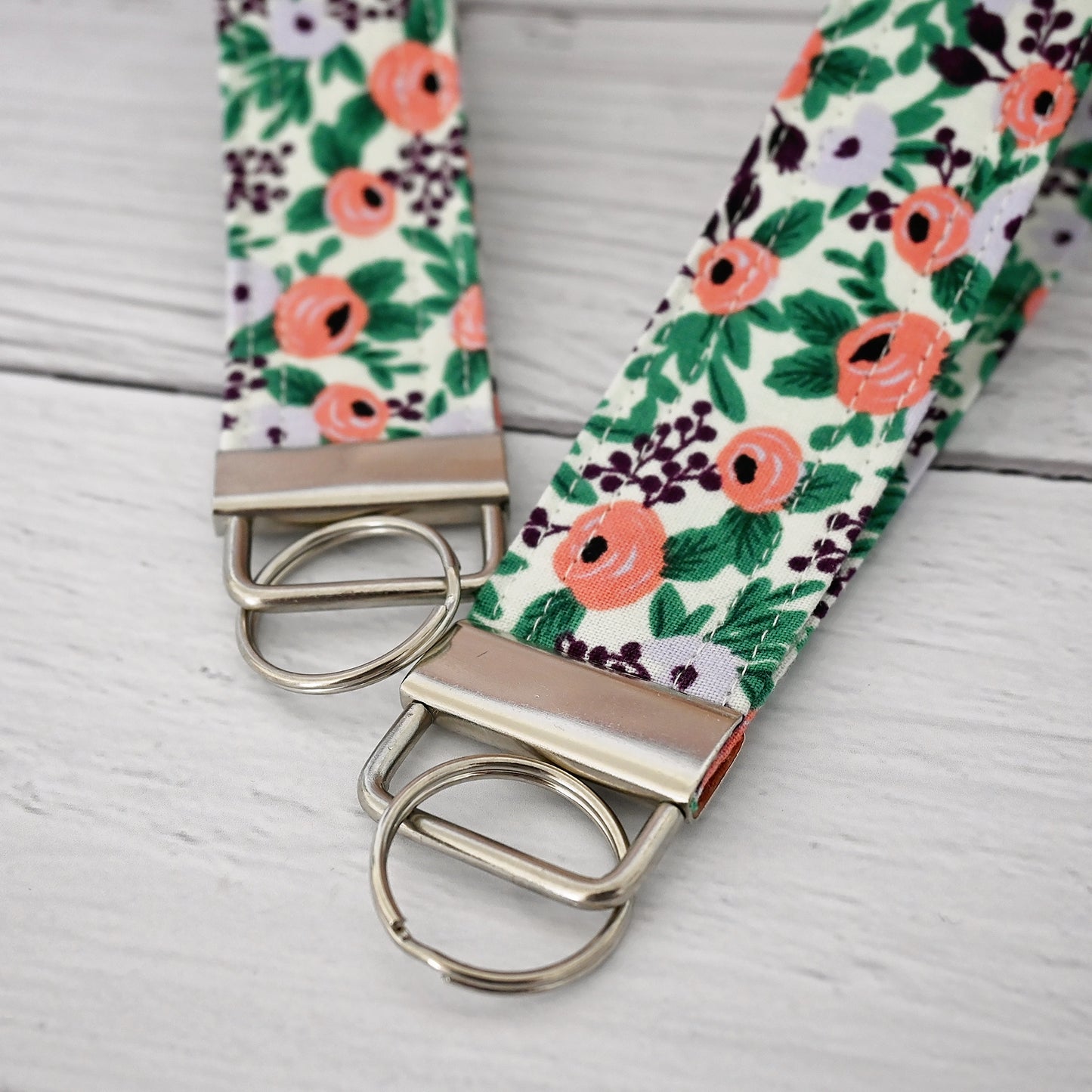 Rosa Keychain Wristlet