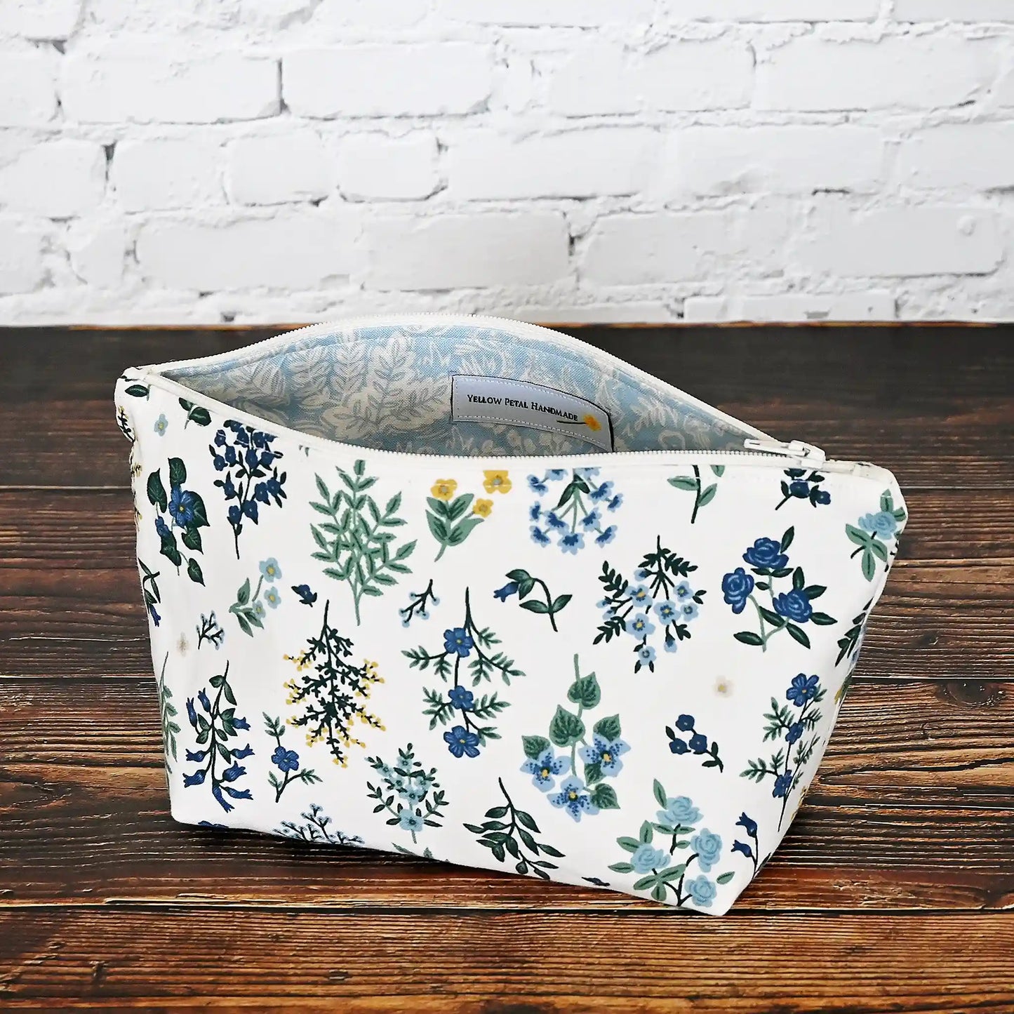 Pretty White Floral Accessory Pouch
