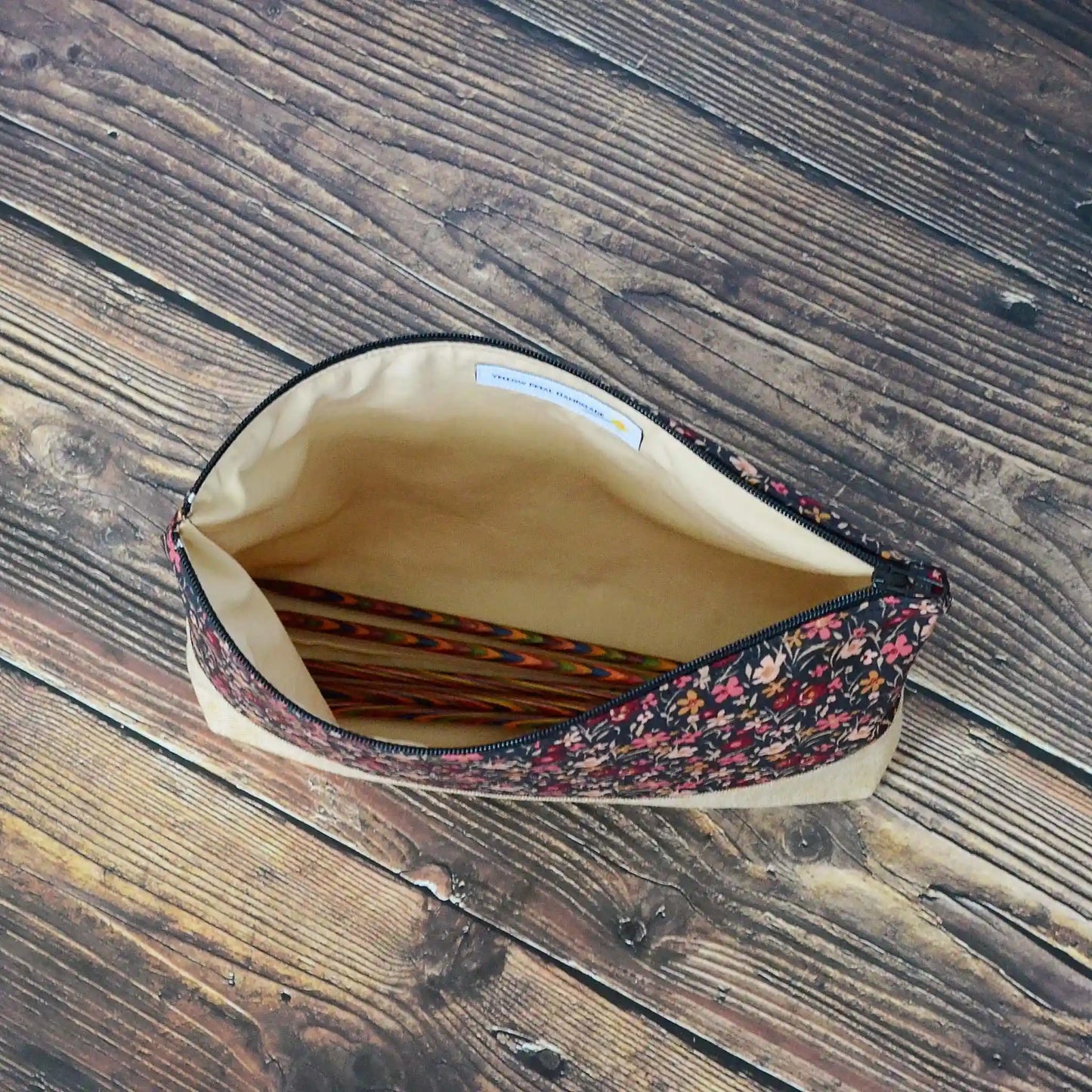 Pretty Floral Zippered Accessory Pouch