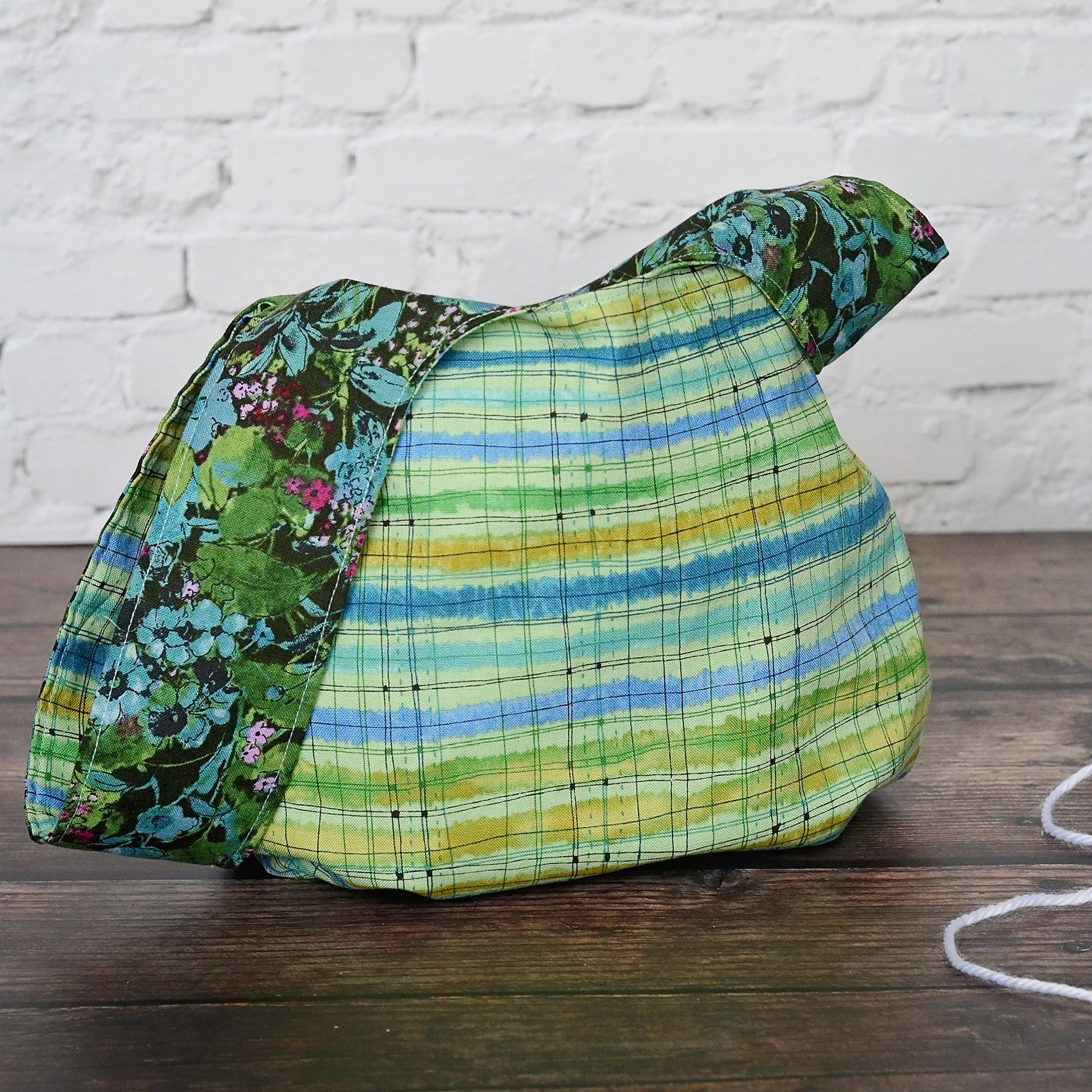 Black and green watercolour patterned knot bag for knitting or crochet works in progress.  Made in Nova Scotia, Canada by Yellow Petal Handmade.